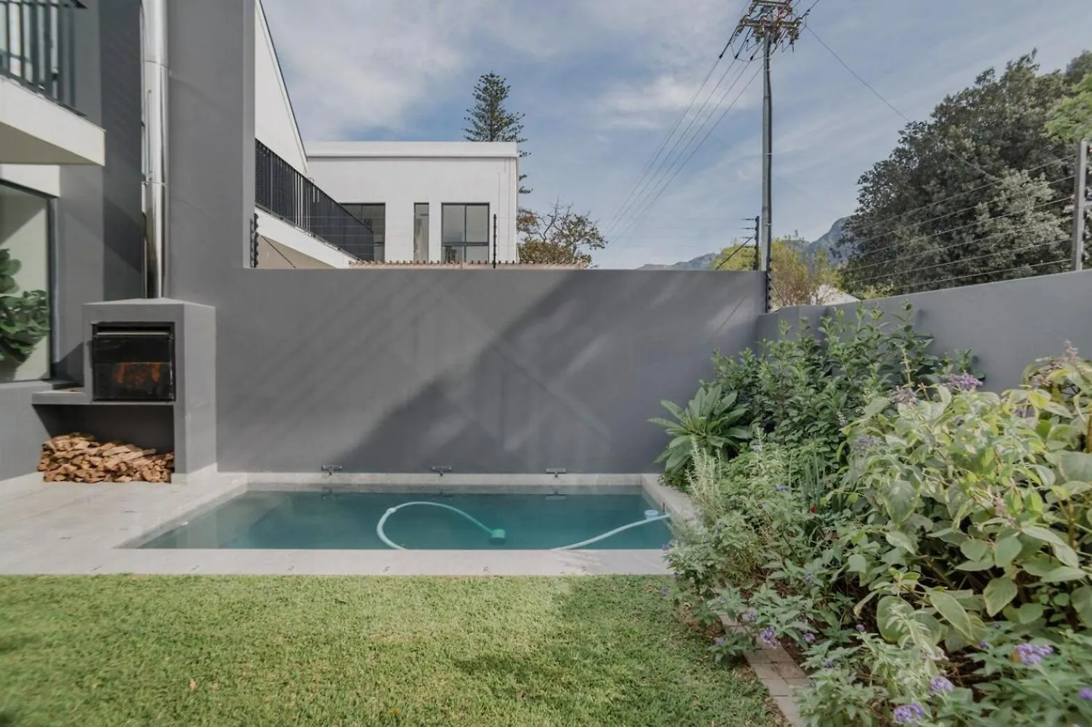 Beginnings - New Townhouse In Welcoming Heart Of Newlands Cape Town